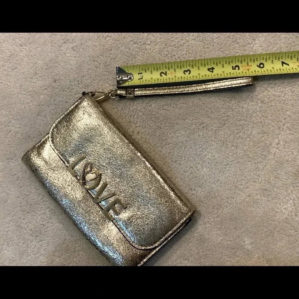 VICTORIA’S Secret shimmer phone wallet, golden - Picture 11 of 16